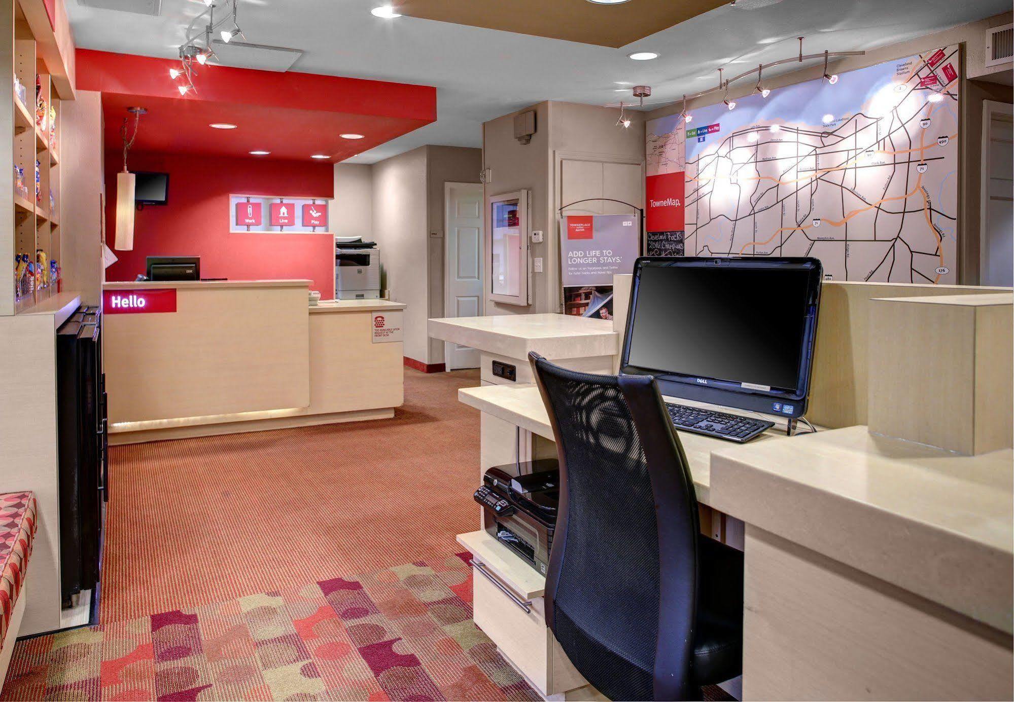 Mainstay Suites Middleburg Heights Cleveland Airport Extérieur photo